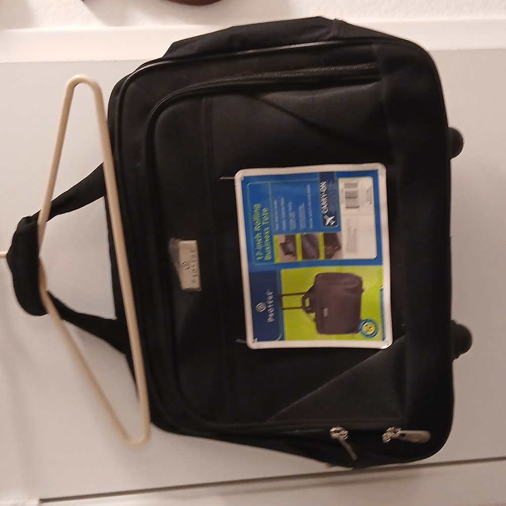 Protege Black Messenger Bag With Wheels Luggage Case Carry On 17inch NWT